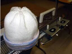 What Is Electric Hat Knitting Machine?